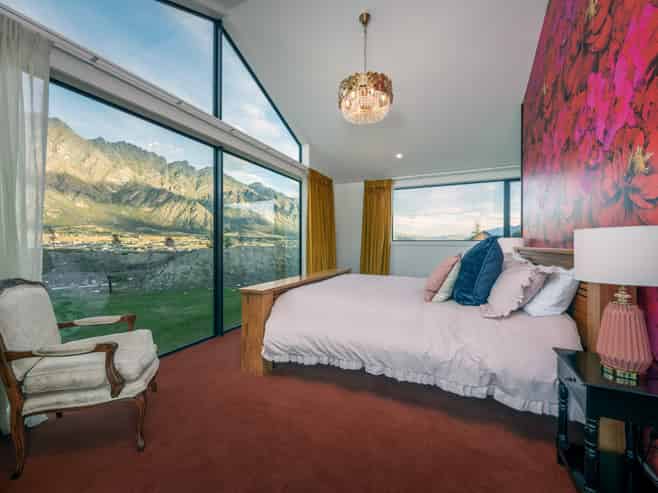 16 Runholder Rise, Jacks Point