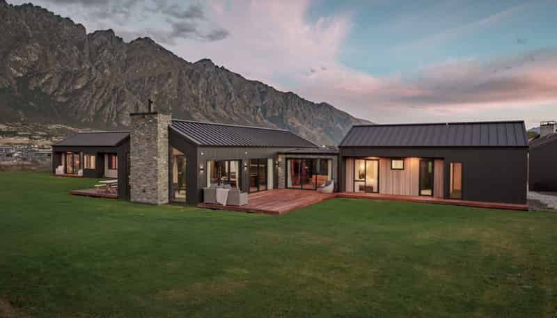 16 Runholder Rise, Jacks Point
