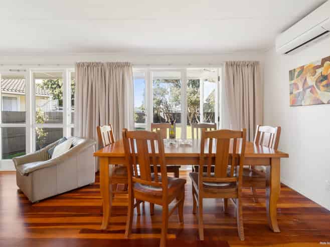 27 Hamilton Drive, Waiuku