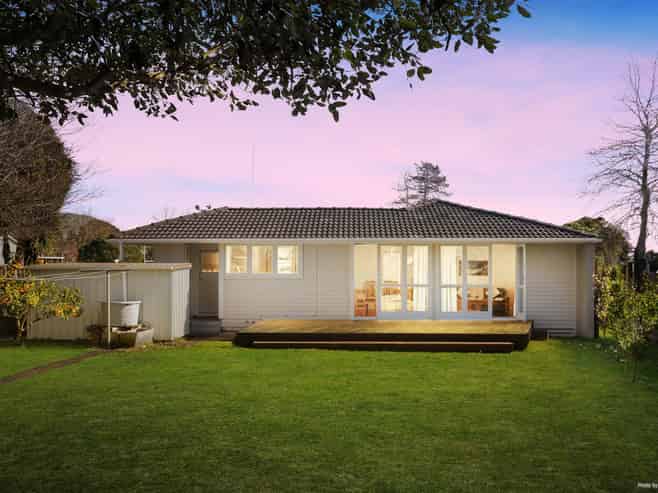 27 Hamilton Drive, Waiuku