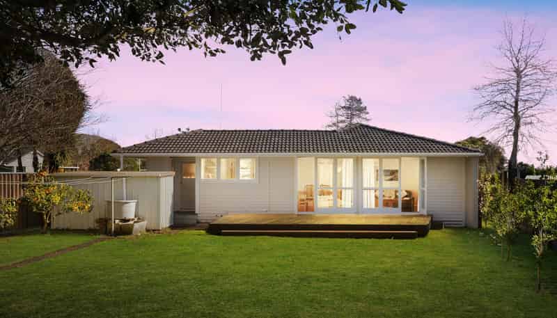 27 Hamilton Drive, Waiuku