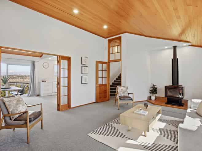 244 Larnach Road, Waverley