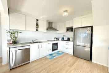3 Carl Place, Unsworth Heights