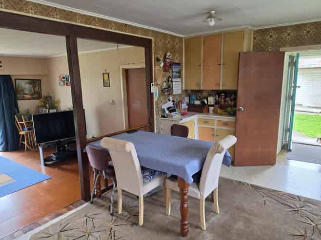 728 Kawhia Road, Makomako