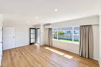 2/24 Ramsey Street, Papatoetoe