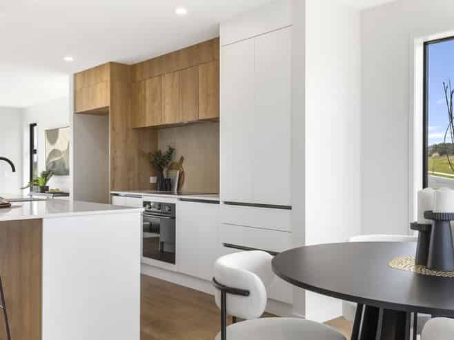 21 Wharariki Rise, Wharewaka