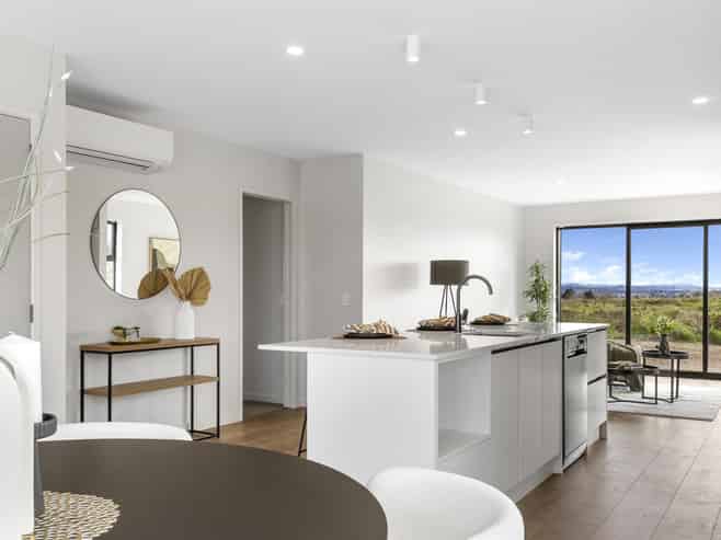 21 Wharariki Rise, Wharewaka