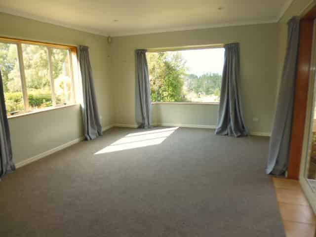 5 Batkin Road, R D 4, Hunua