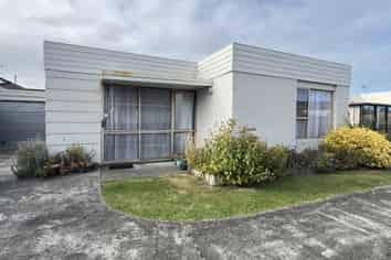 Manawatu / Whanganui - Address withheld