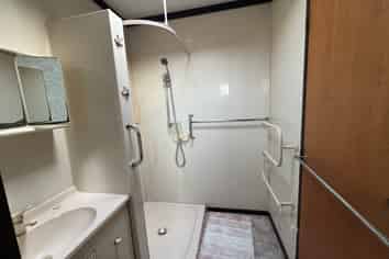 Manawatu / Whanganui - Address withheld
