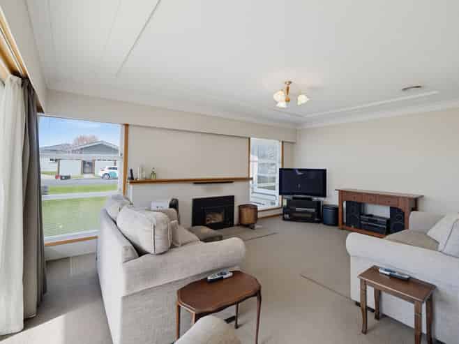 712 Rainbow Avenue, Parkvale