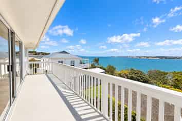 795 Whangaparaoa Road, Manly
