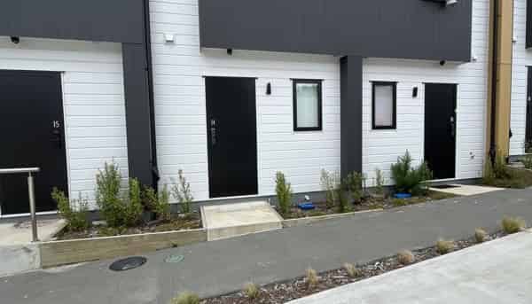 14/241 Don Buck Road, Massey