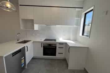 14/241 Don Buck Road, Massey