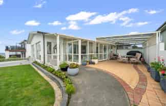 47 Towack Street, Riverton