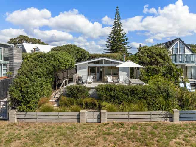 12A McLiver Place, Pauanui