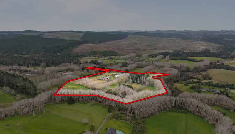 87 Croft Lane, Riverhead