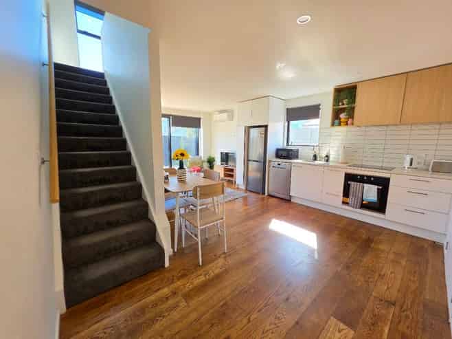 5/7 Dickens Street, Addington