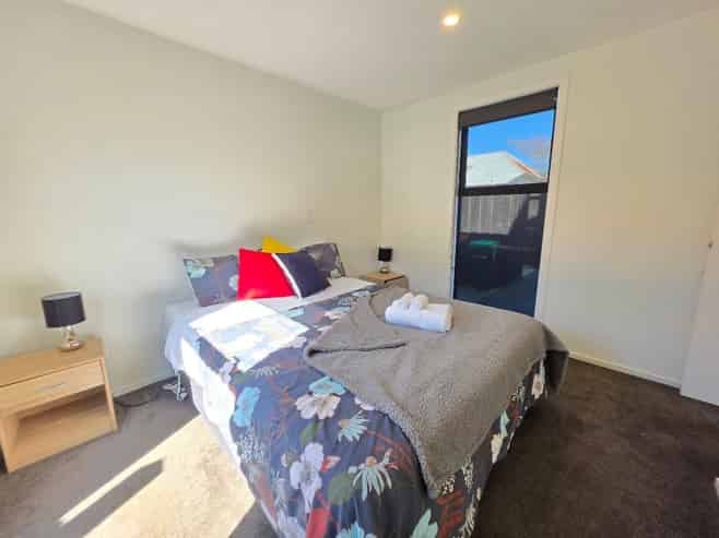 5/7 Dickens Street, Addington