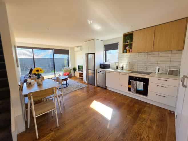 5/7 Dickens Street, Addington