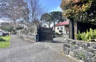 36 Owens Road, Epsom