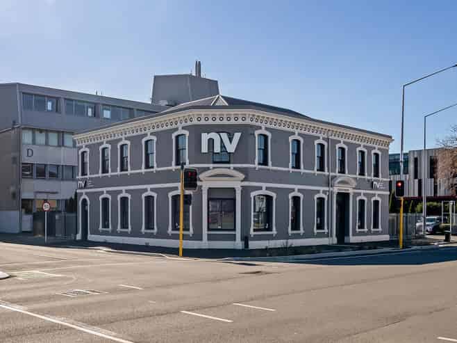 Premium Character Investment, National Tenant