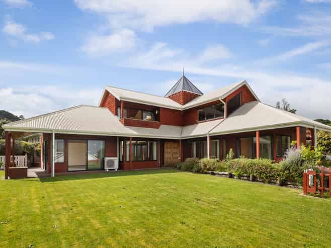 400 Hape Road, Thames
