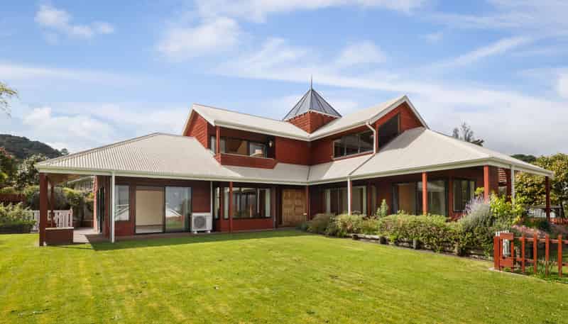 400 Hape Road, Thames