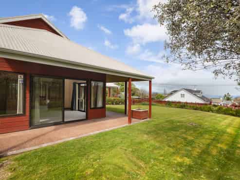 400 Hape Road, Thames