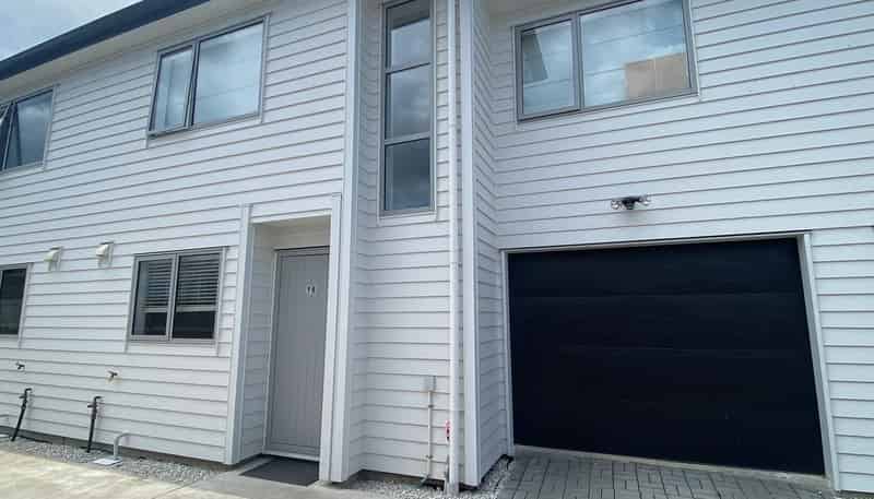 9B Holland Avenue, Point England