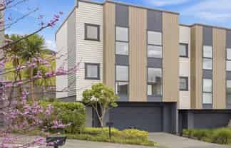 10 Charles Heaphy Lane, Stonefields