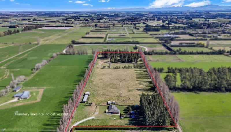 275 Plaskett Road, Fernside