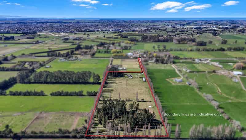 275 Plaskett Road, Fernside