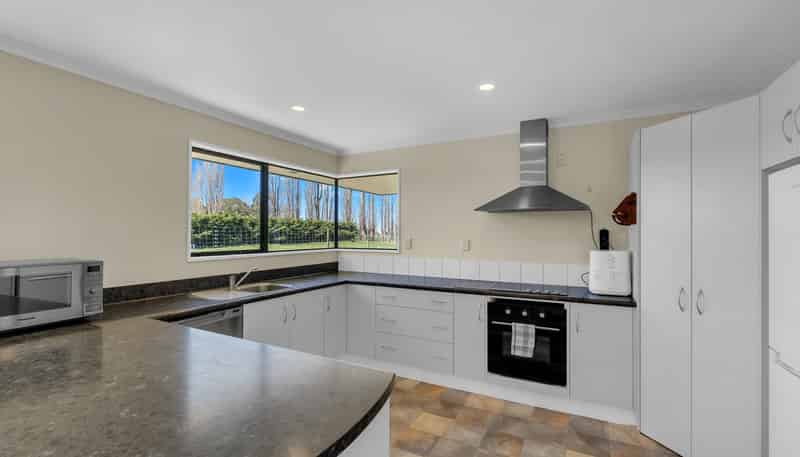 275 Plaskett Road, Fernside