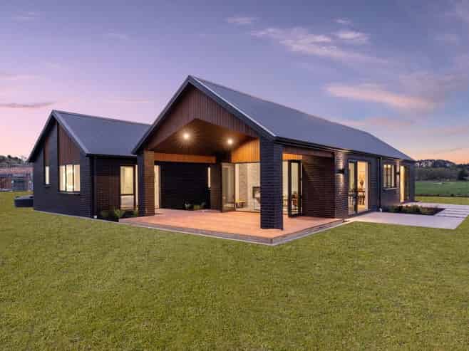 16 Te Aro O Tahataharoa, Te Puna