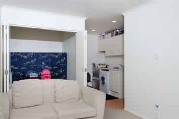 3E/30 Westward Ho Road, Glen Eden