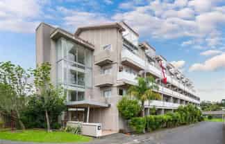 3E/30 Westward Ho Road, Glen Eden
