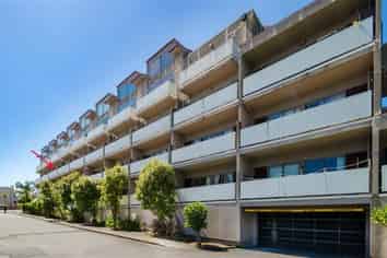 3E/30 Westward Ho Road, Glen Eden