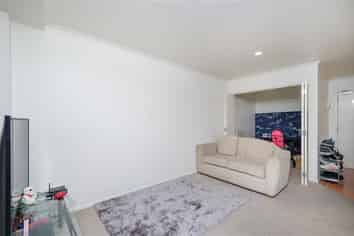 3E/30 Westward Ho Road, Glen Eden