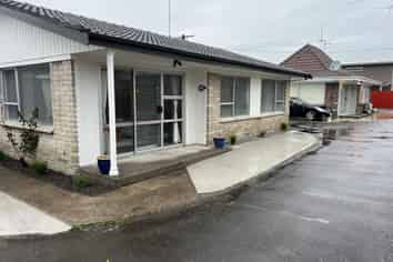 44b Fifth Avenue, Enderley