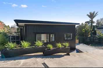 1/10a  Awanui Street, Merrilands