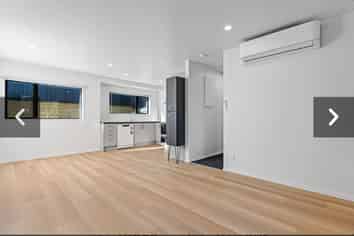 2/10a Awanui Street, Merrilands
