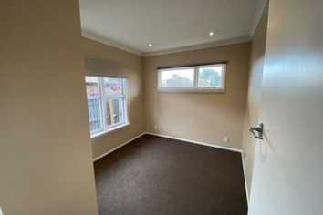 69 Liverton Cr, Bishopdale