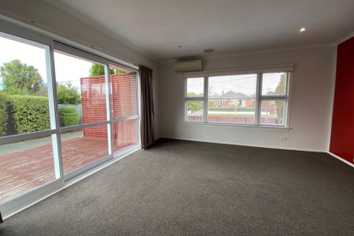69 Liverton Cr, Bishopdale