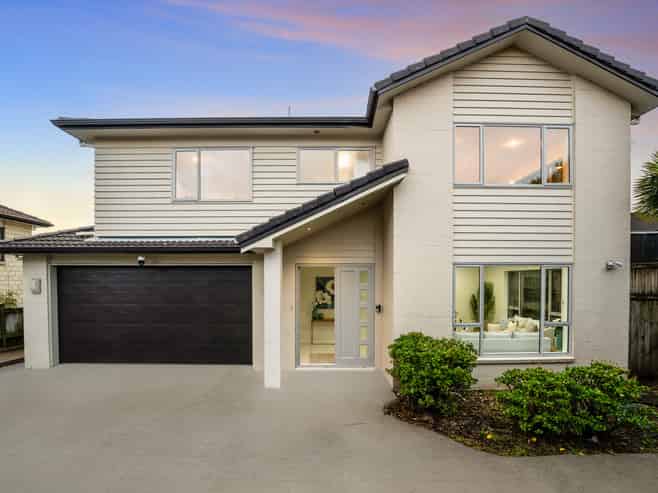 7 Andy Crescent, Flat Bush