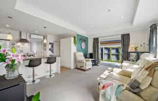 2 Jackmin Lane, Burwood