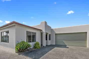 32 Sorrento Key, Papamoa