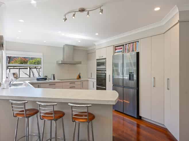 19 Hurunui Street, Waikanae