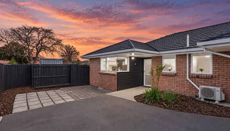 3/303 Burwood Road, Burwood