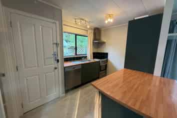 41 Holmes Drive South, Massey